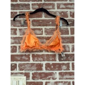 NWT Love Stories Love Lace Coral Bralette 38A/B